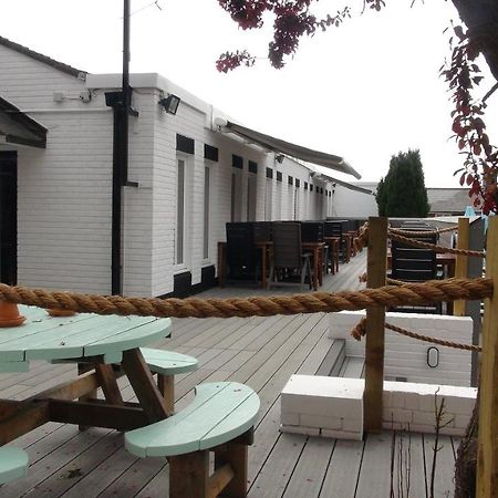 The Star Inn Bed And Breakfast Only Yo16 4Qf Bridlington Eksteriør billede