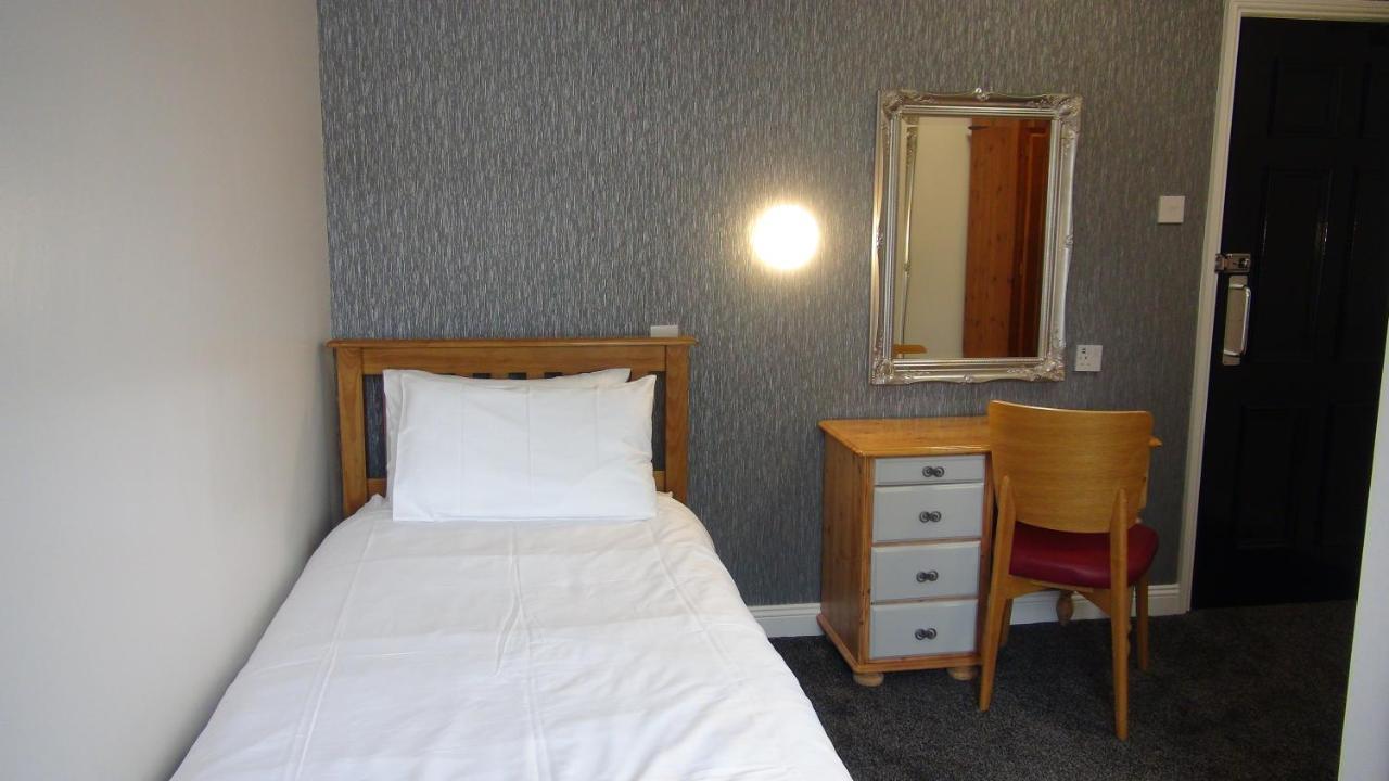 The Star Inn Bed And Breakfast Only Yo16 4Qf Bridlington Eksteriør billede